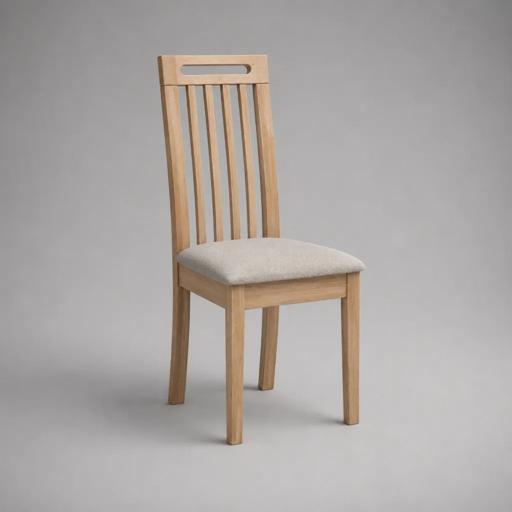 Esszimmerstuhl aus massivem Gummibaumholz mit Polyesterbezug, Natur/Beige, 46 × 52 × 99 cm
